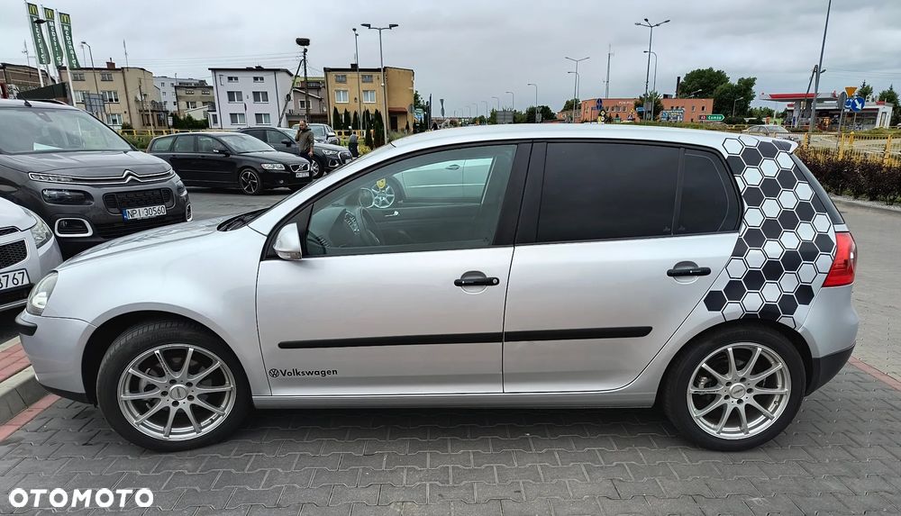 Volkswagen Golf 1.4 FSI Comfortline - 3