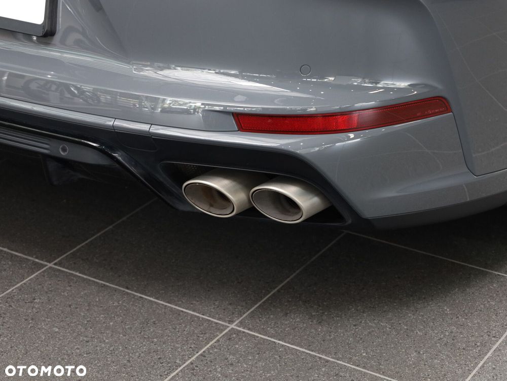 Porsche Panamera - 28