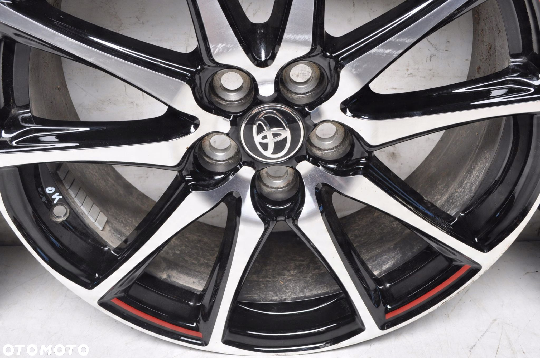 TOYOTA YARIS GR FELGI ALUMINIOWE R18" 7.0 5X100 ET51  42611-0DM90 - 10