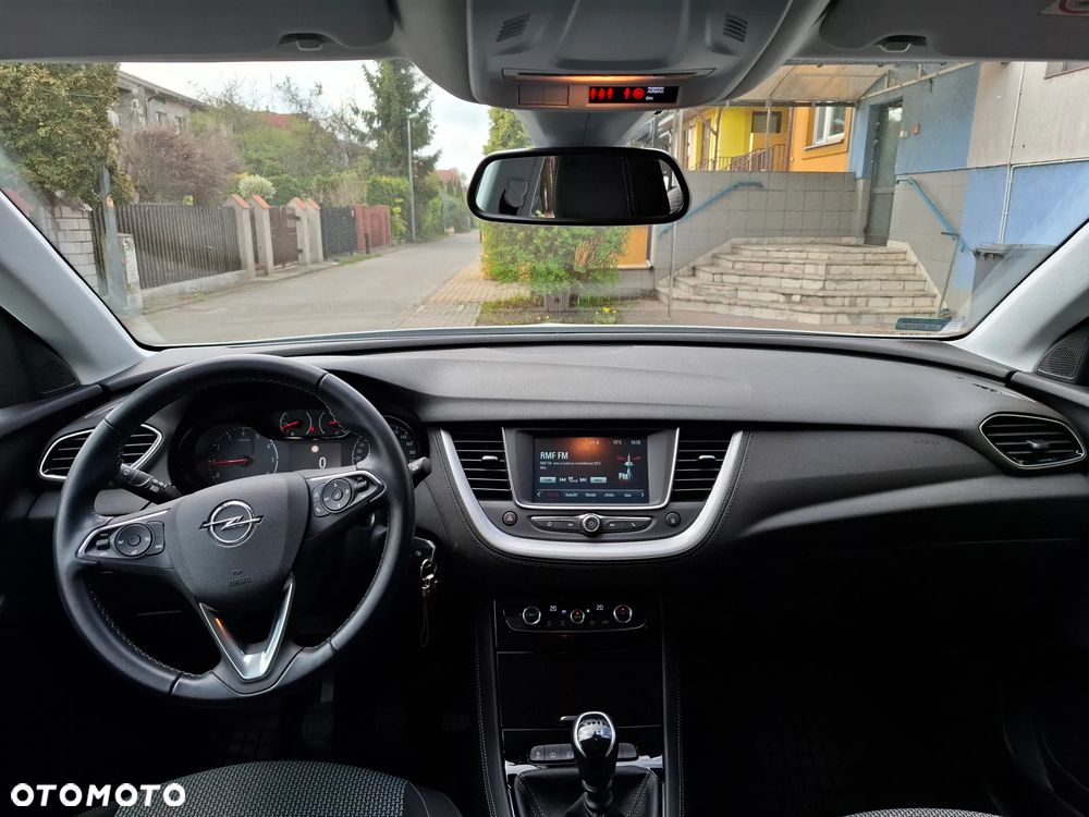 Opel Grandland X 1.2 T GPF Edition S&S - 8