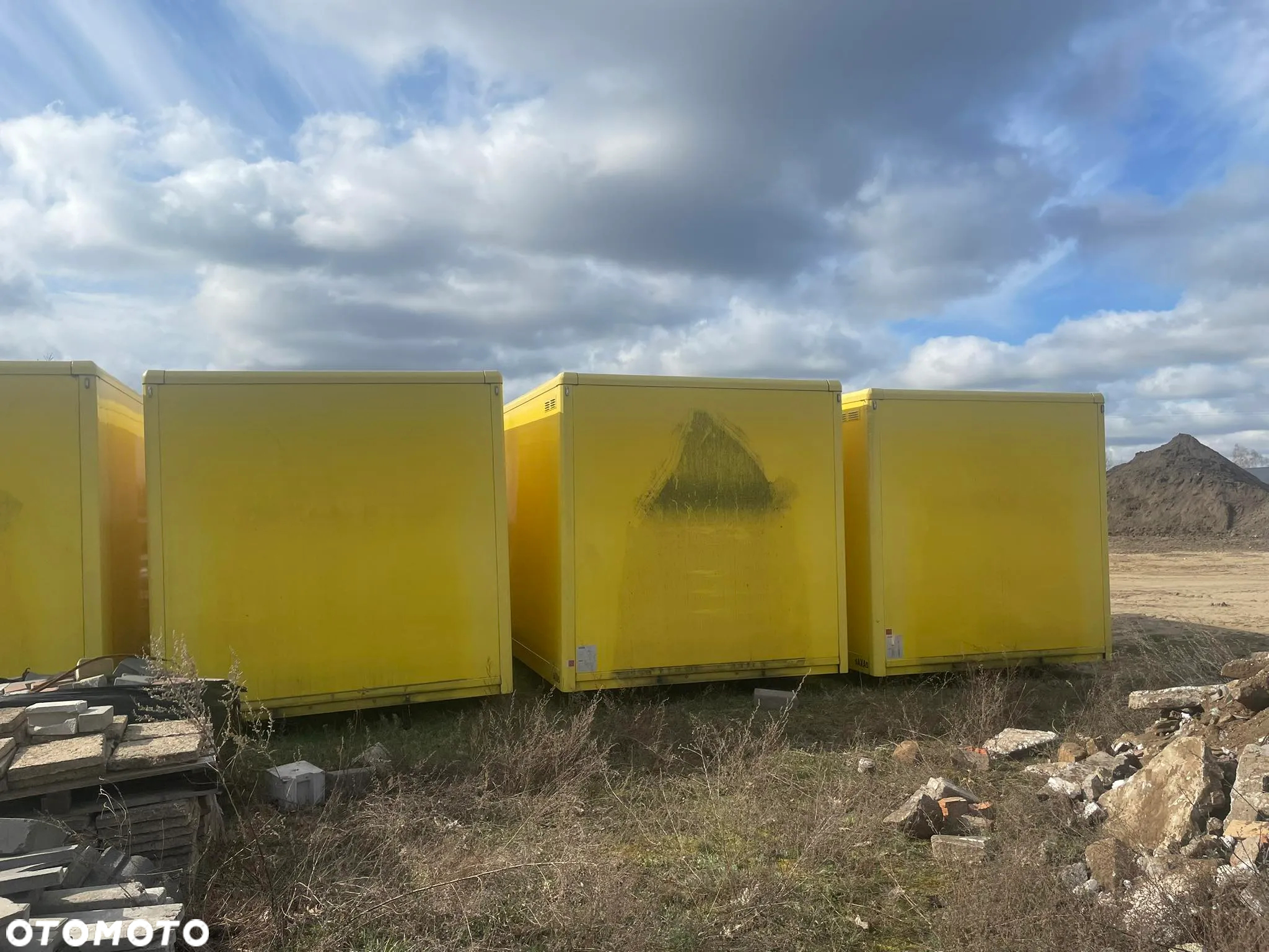 Kontener z windą 14 palet 5,50x2,50x2,40 - 2