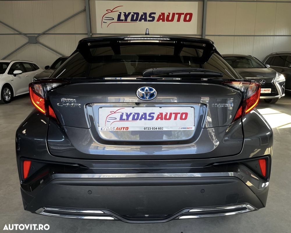 Toyota C-HR 2.0 Hybrid Team Deutschland - 4