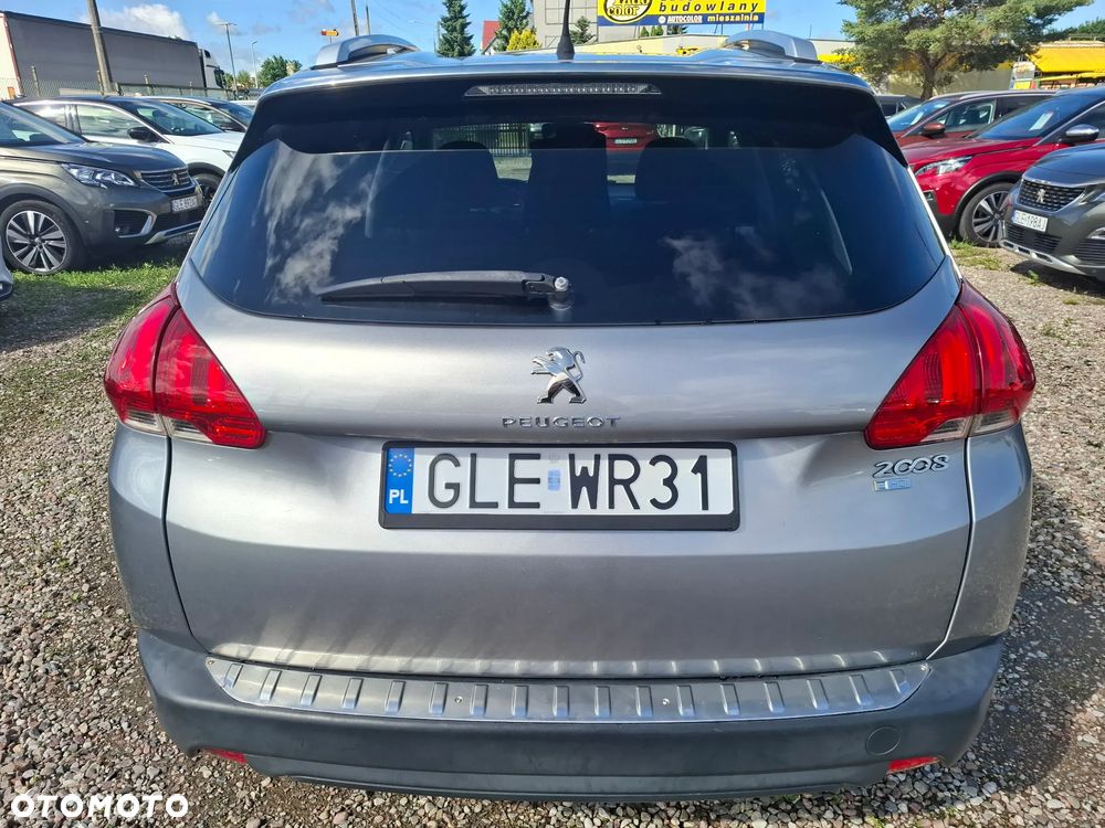 Peugeot 2008 1.6 e-HDi Style S&S - 6