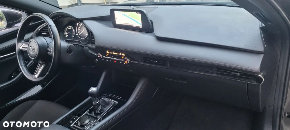 Mazda 3 - 11