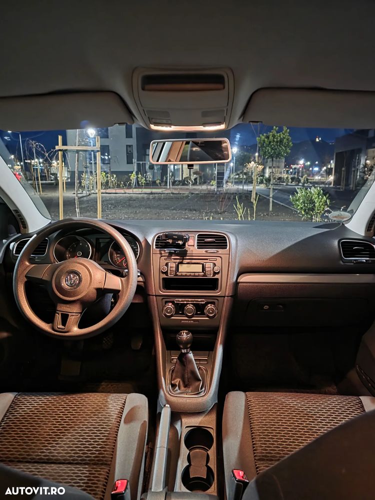 Volkswagen Golf - 3