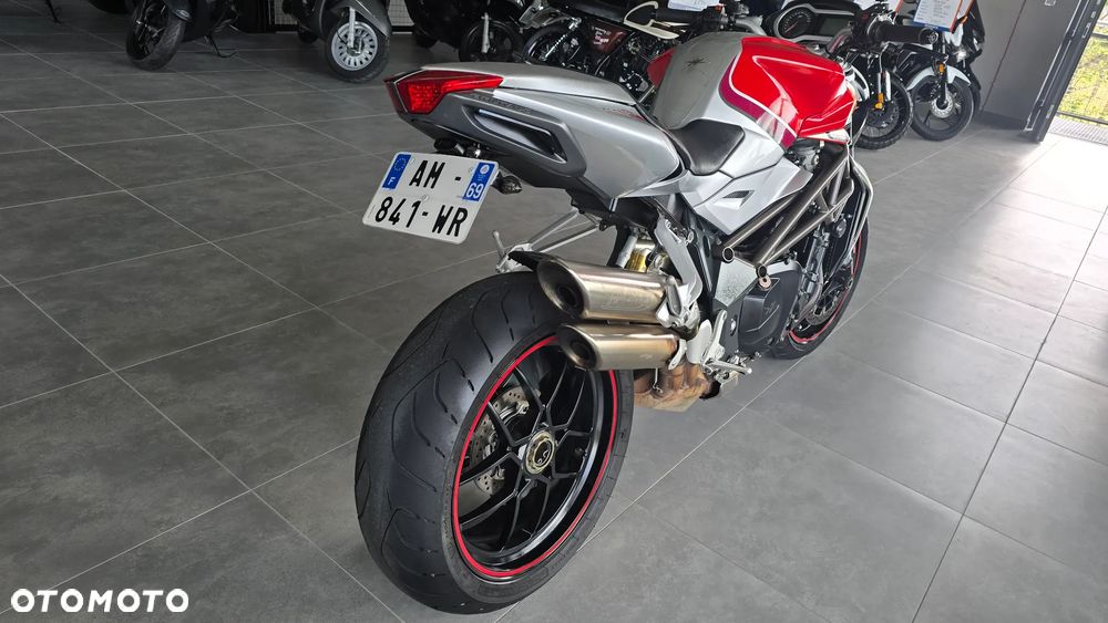 MV AGUSTA Brutale - 39