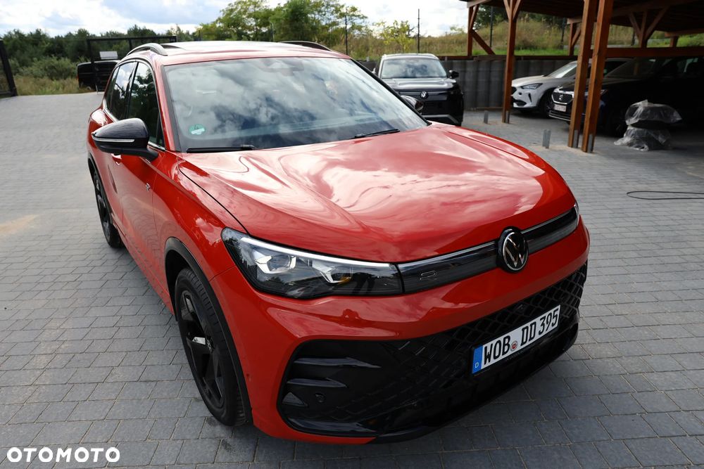 Volkswagen Tiguan 2.0 TDI SCR DSG R-Line - 9