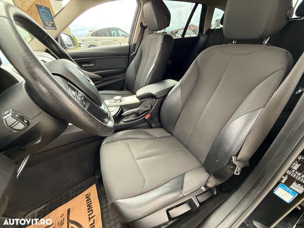 BMW Seria 3 318d Touring Aut. Luxury Line - 28