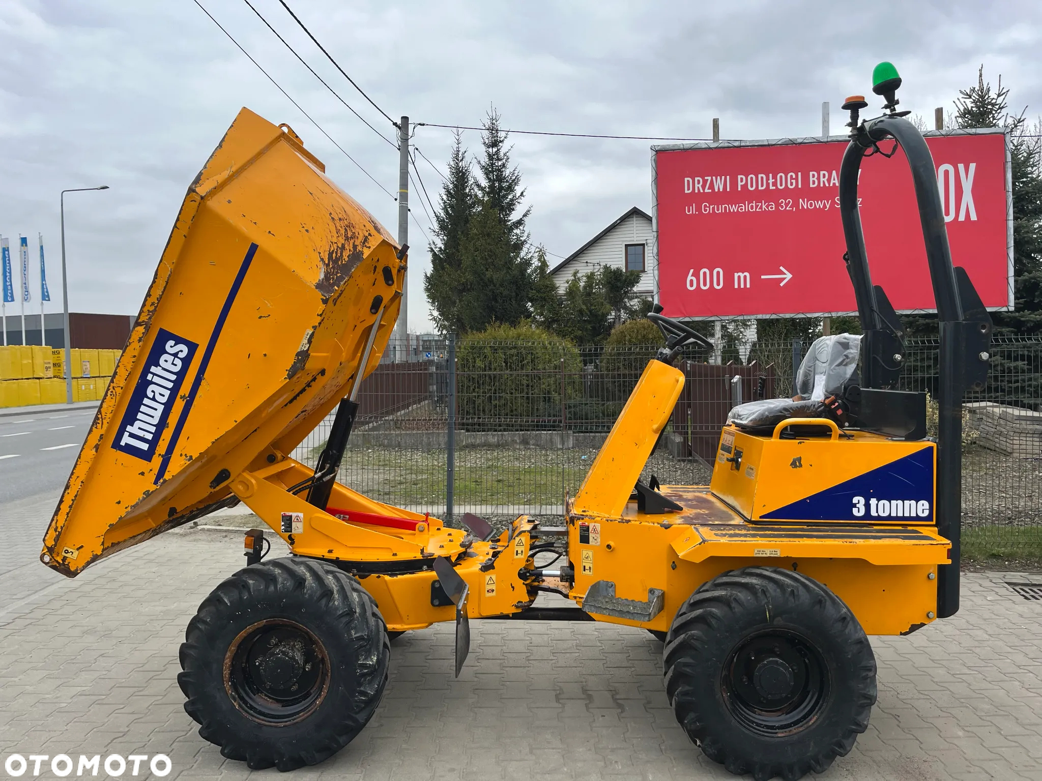 Thwaites Mach 580 3 Tonne Hydrostatic - 8