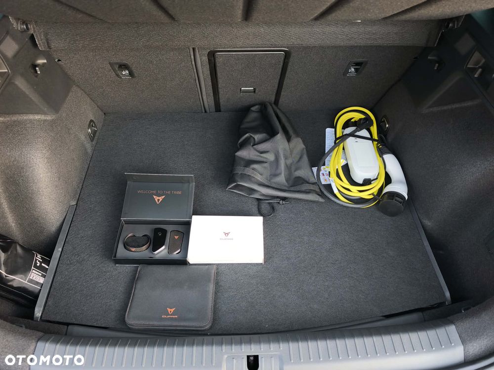 Cupra Formentor 1.5 e-Hybrid DSG - 10