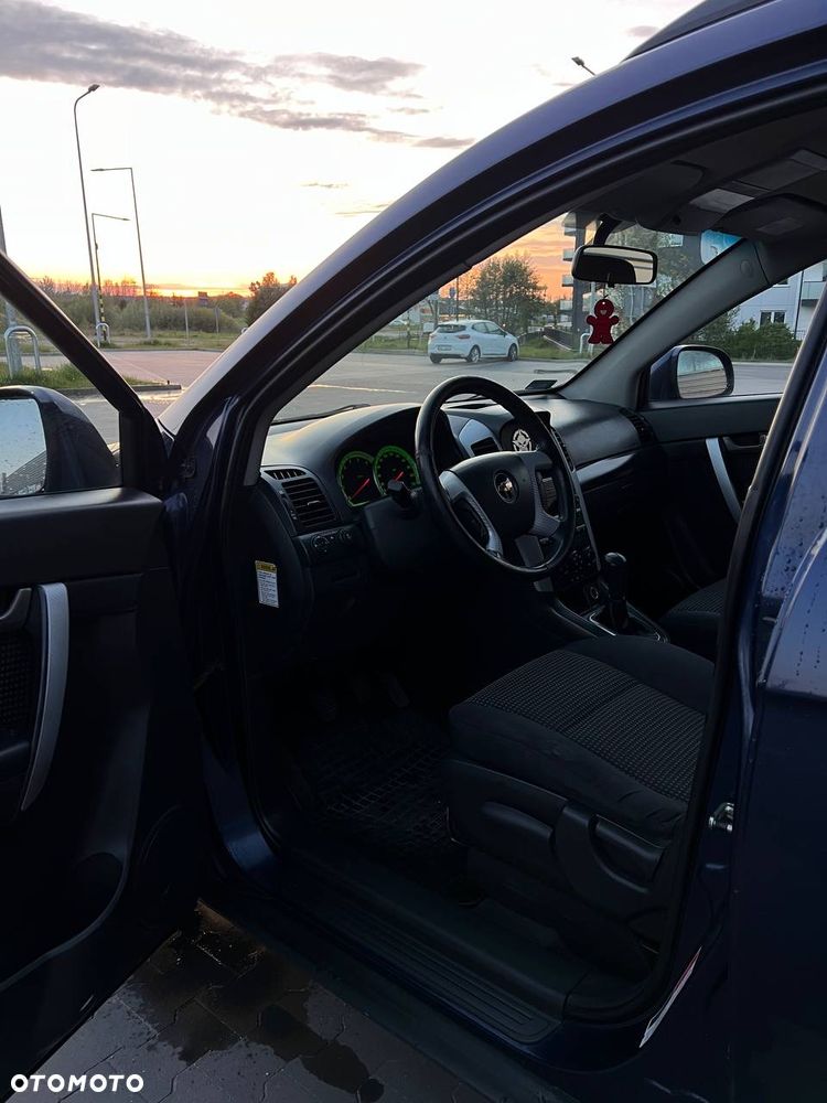 Chevrolet Captiva - 24