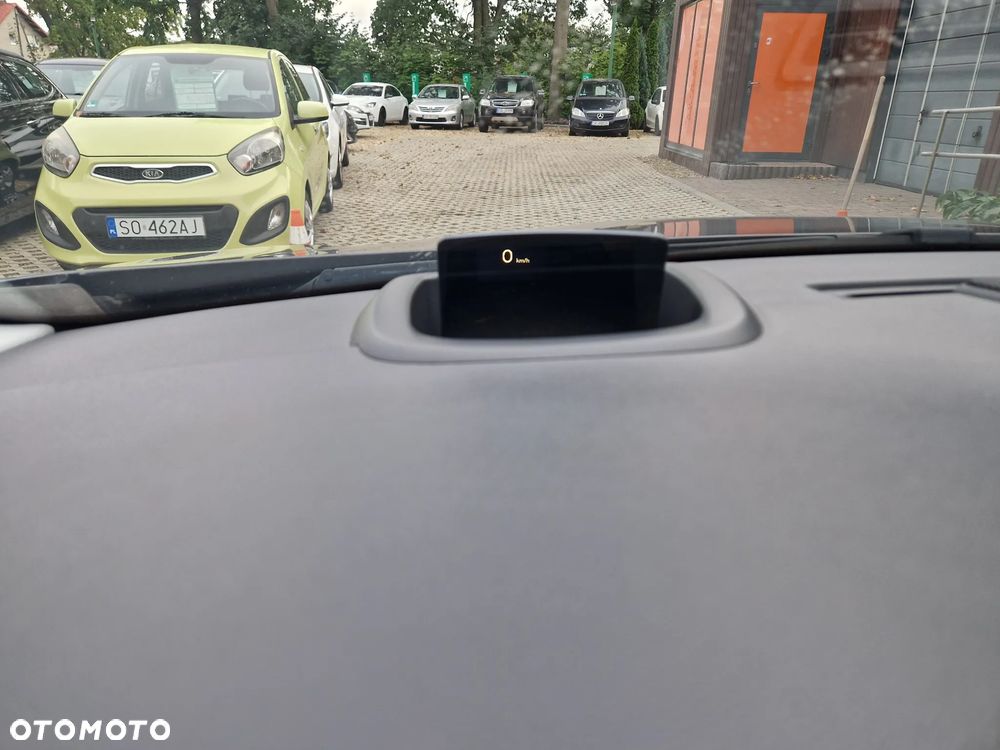 Peugeot 508 SW BlueHDi 180 EAT6 Stop&Start GT - 26