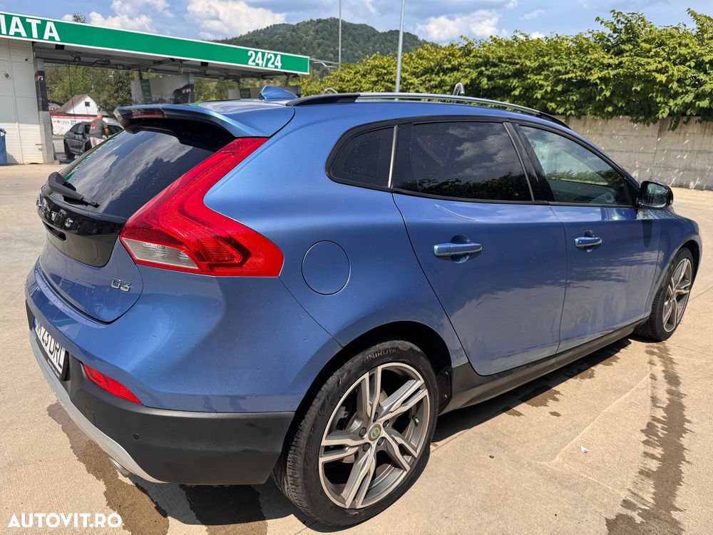 Volvo V40 D3 Aut Momentum - 6