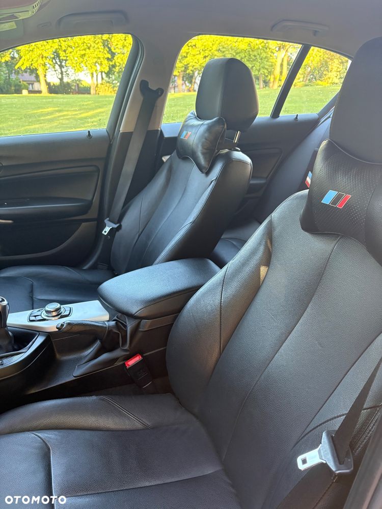 BMW Seria 1 118d Sport Line - 20