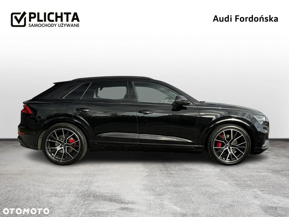 Audi Q8 - 6