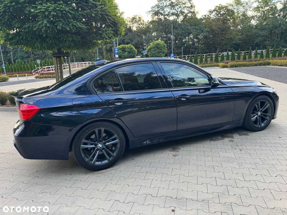 BMW Seria 3 328i Touring Sport Line - 7