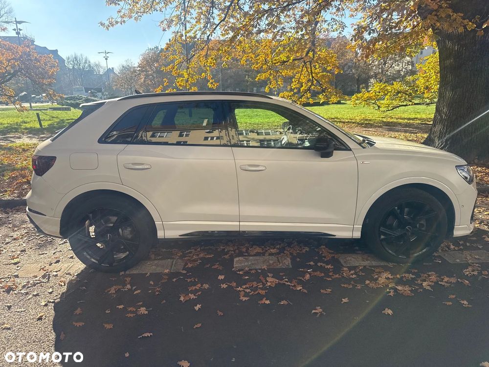 Audi Q3 45 TFSI Quattro S Line S tronic - 4