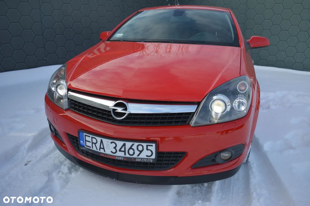 Opel Astra GTC 1.6 Turbo Edition - 11