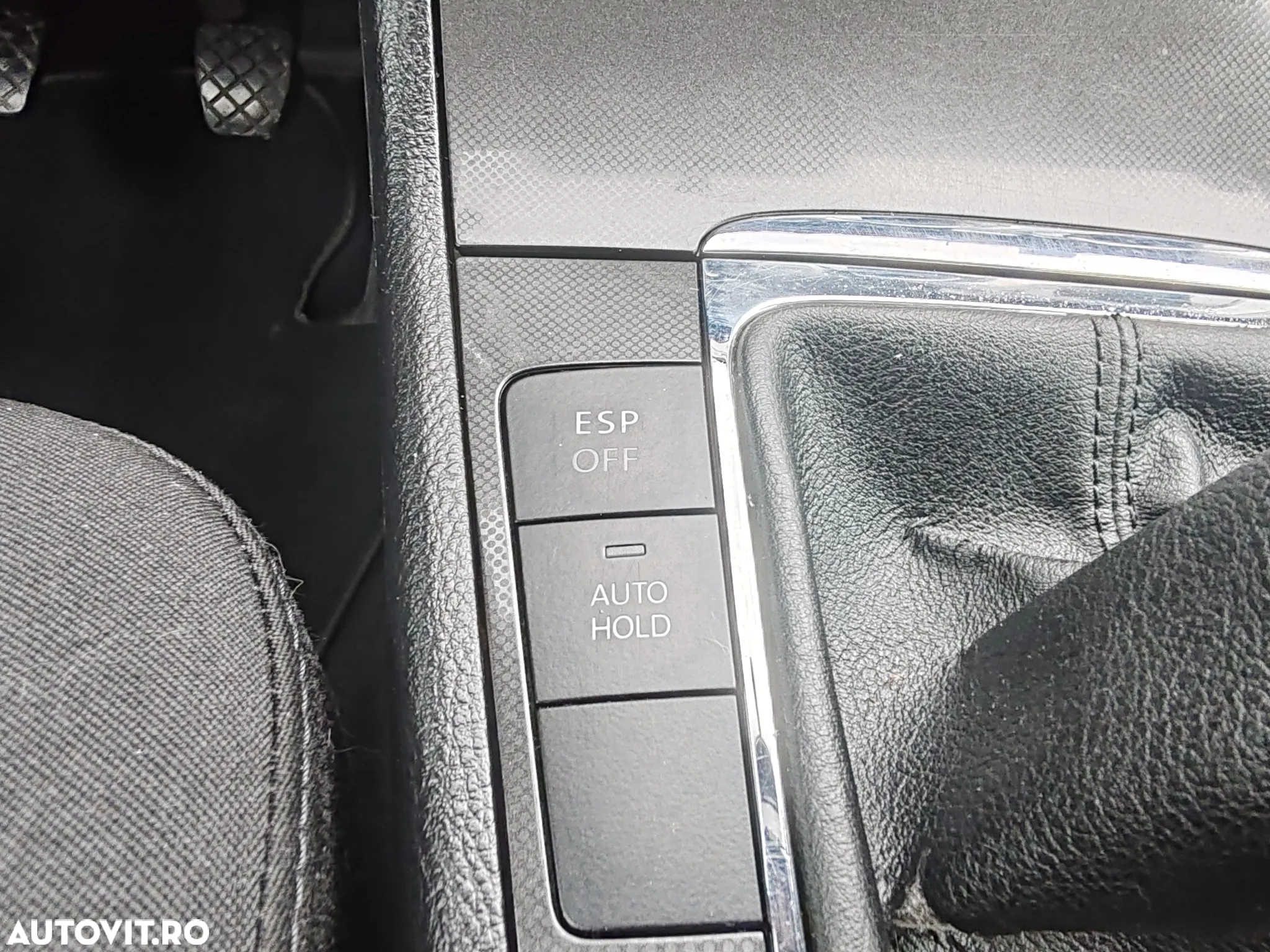 Volkswagen Passat - 8