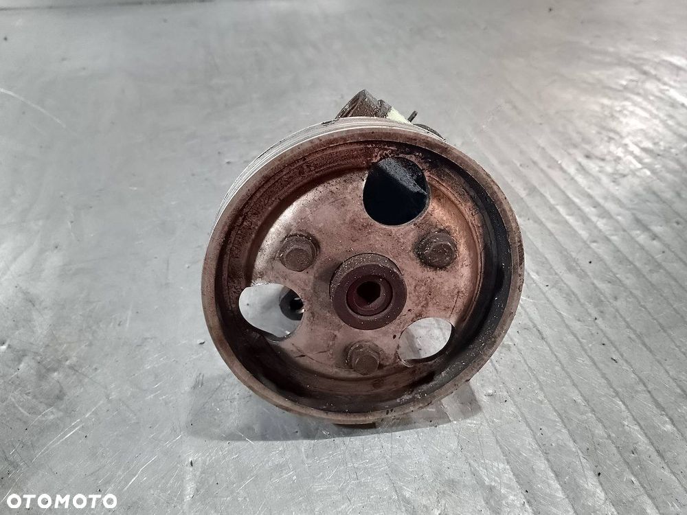 POMPA WSPOMAGANIA RENAULT LAGUNA I ( 93-01 ) 7700431285 1.8 16V - 4