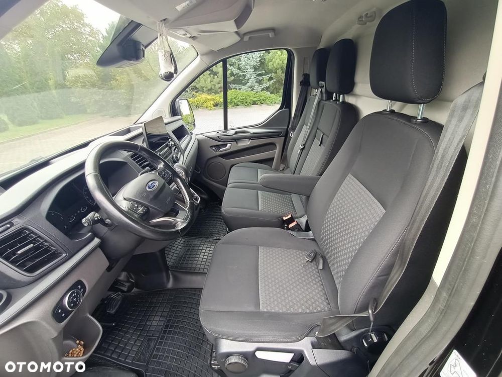 Ford Transit Custom - 14