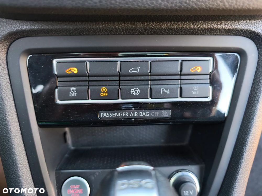Volkswagen Sharan 2.0 TDI BMT Highline DSG - 24