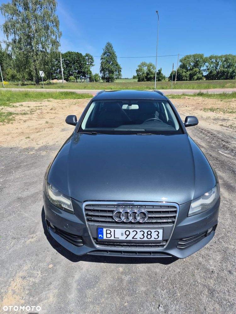 Audi A4 Avant 2.0 TFSI Attraction - 2