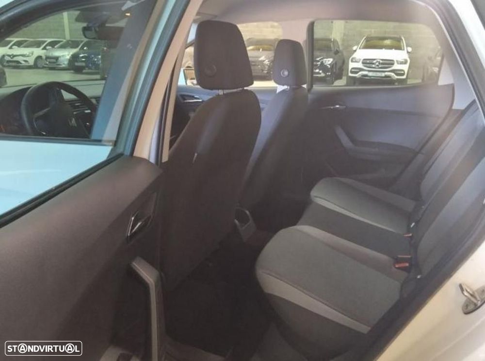 SEAT Arona - 3