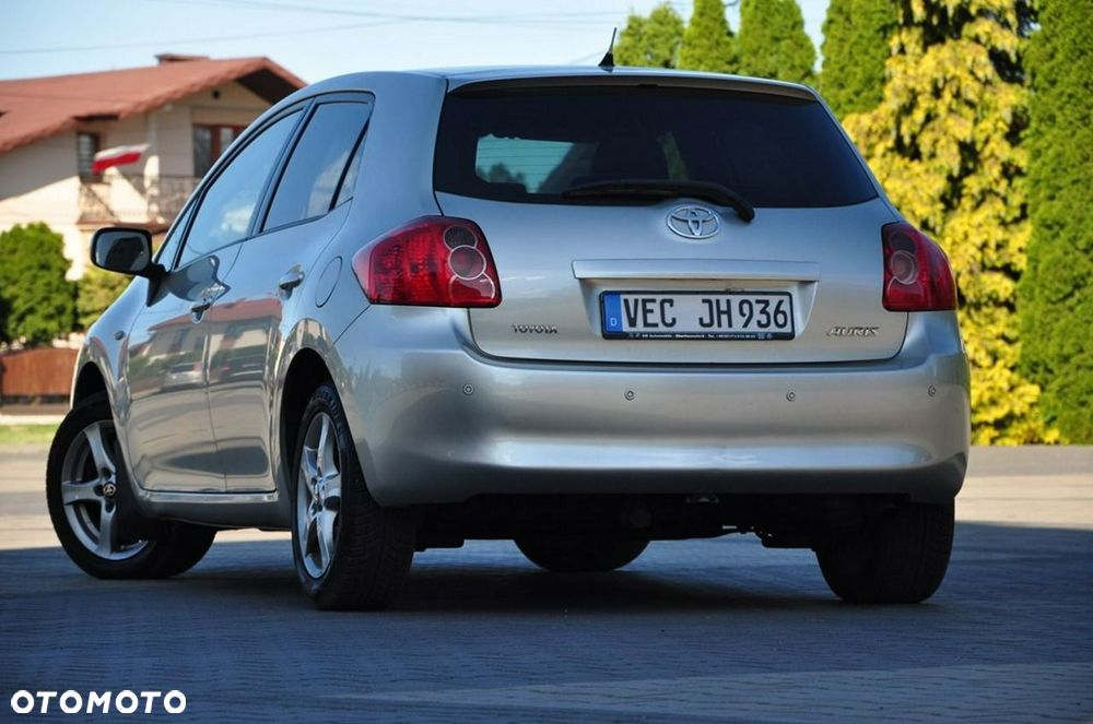Toyota Auris - 22