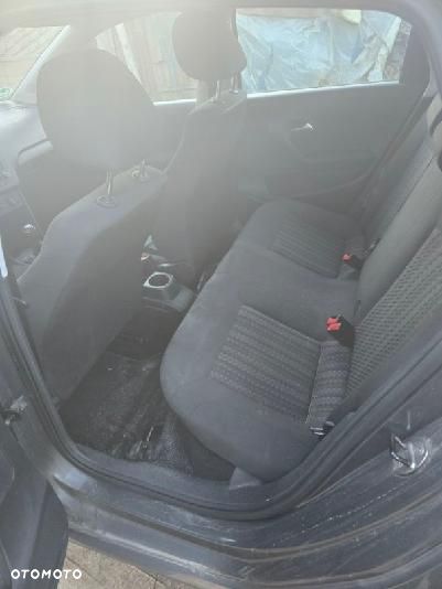 Volkswagen Polo 1.0 Blue Motion Technology FRESH - 6