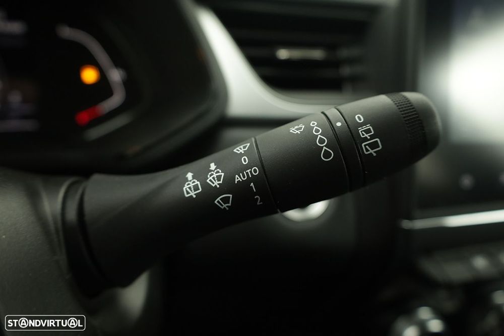 Renault Captur 1.0 TCe Techno Bi-Fuel - 17