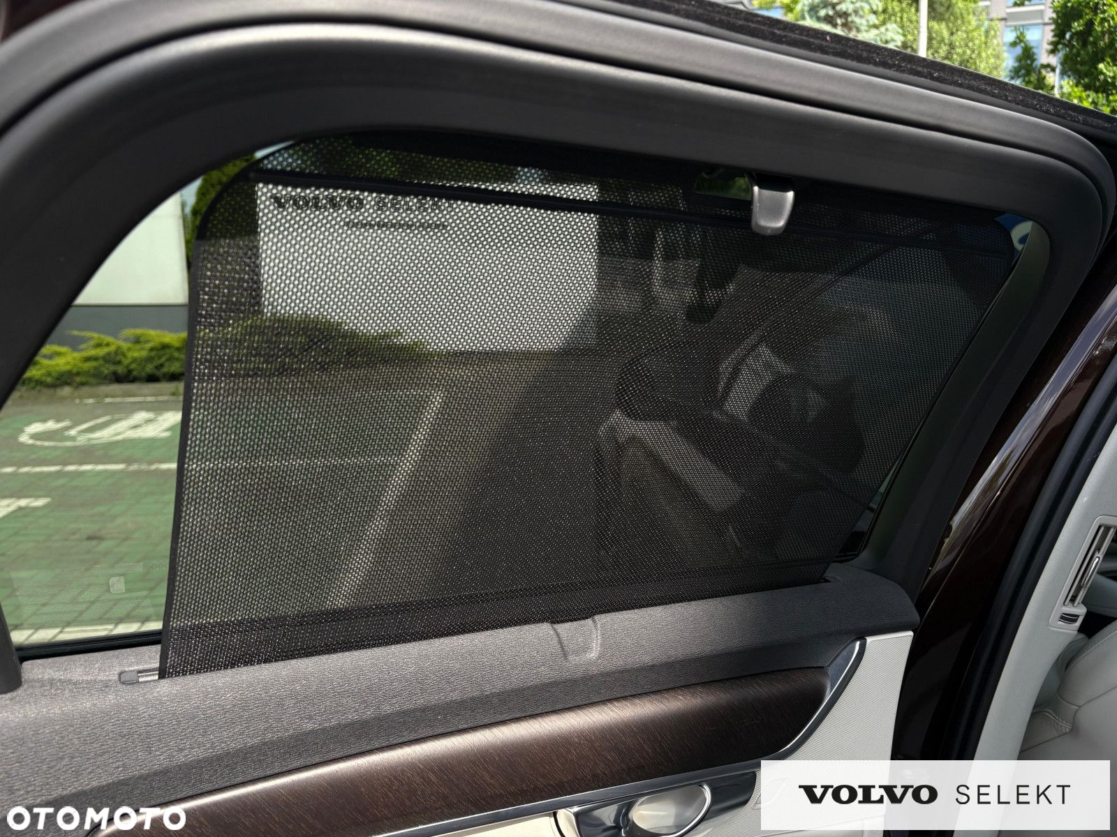 Volvo V90 Cross Country - 18