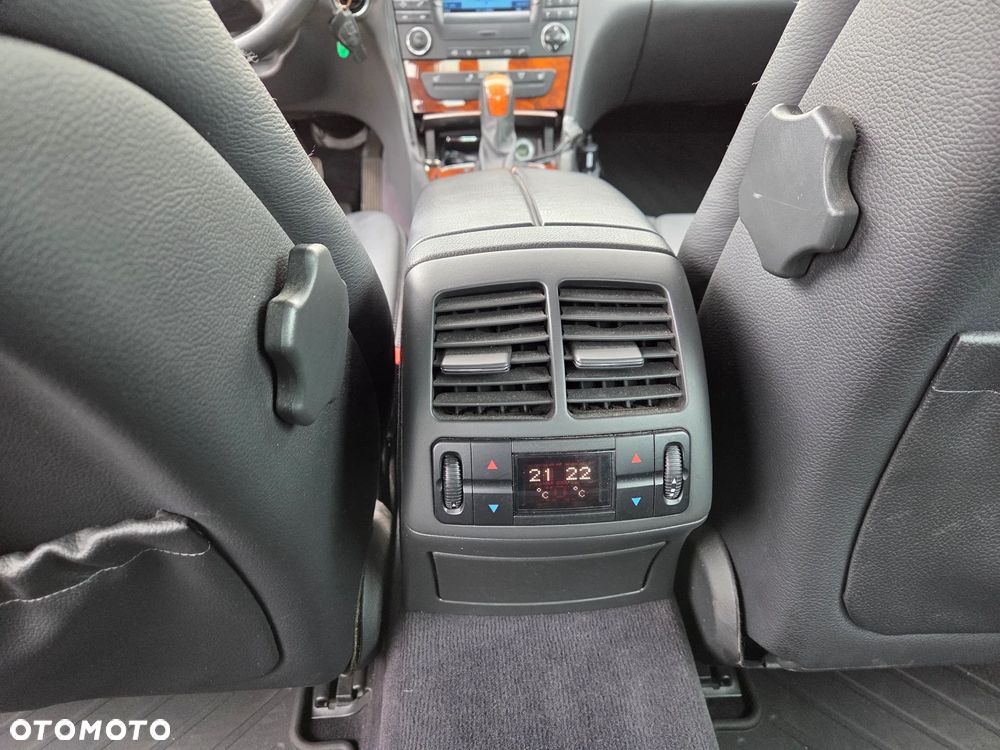 Mercedes-Benz Klasa E 200 Kompressor Automatik Elegance Sport Edition - 15