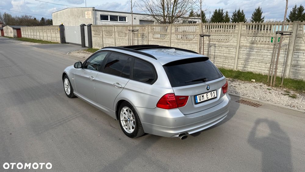 BMW Seria 3 320d DPF - 15