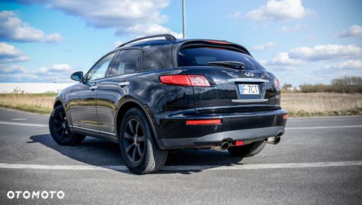 Infiniti FX - 7