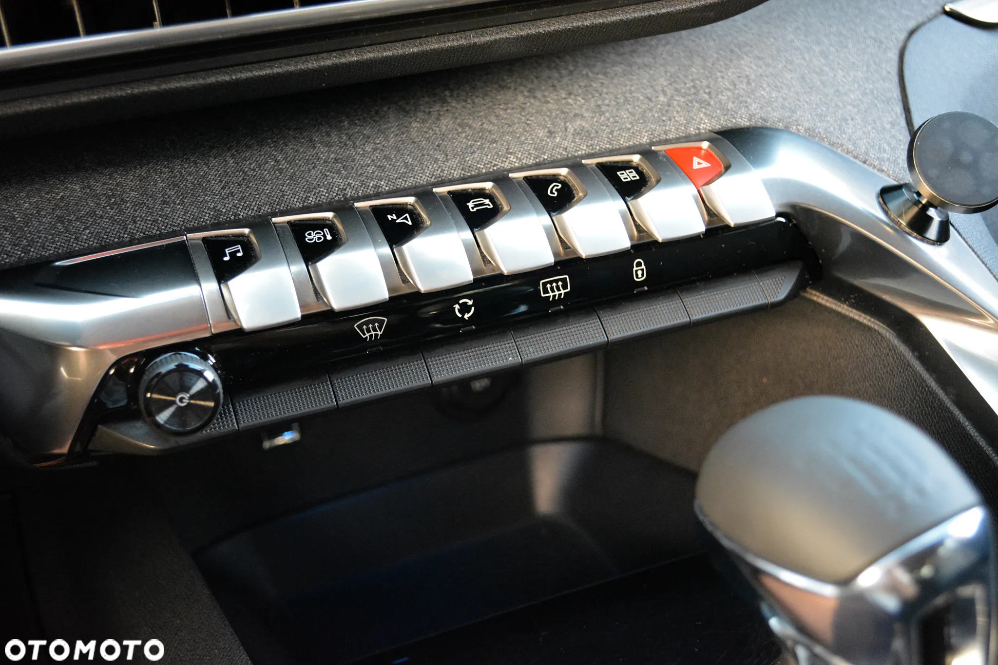 Peugeot 3008 1.2 PureTech Allure - 33