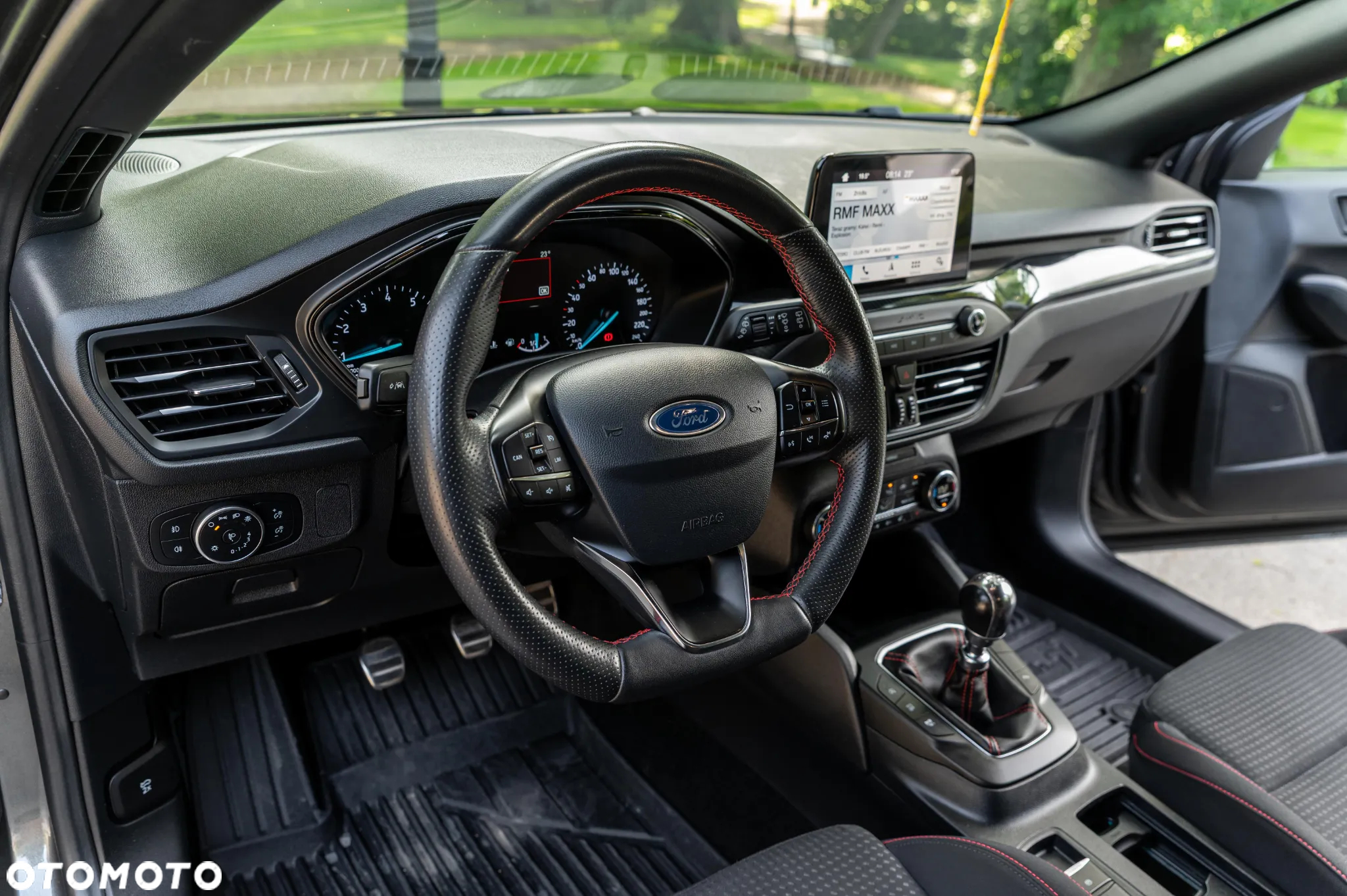 Ford Focus 1.0 EcoBoost ST-Line Style - 31