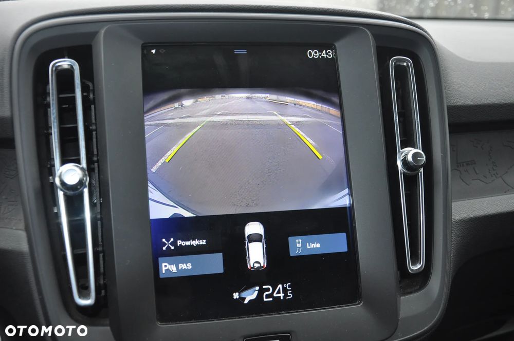 Volvo XC 40 D3 AWD - 37