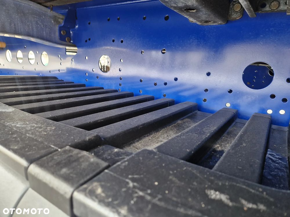 Schmitz Cargobull FIRANKA / STANDARD / COIL MULDA / LIGHT / OŚ PODNOSZONA / ALUFELGI / IDEAŁ - 18