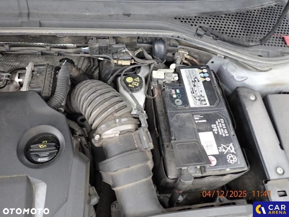 Volkswagen Passat - 32