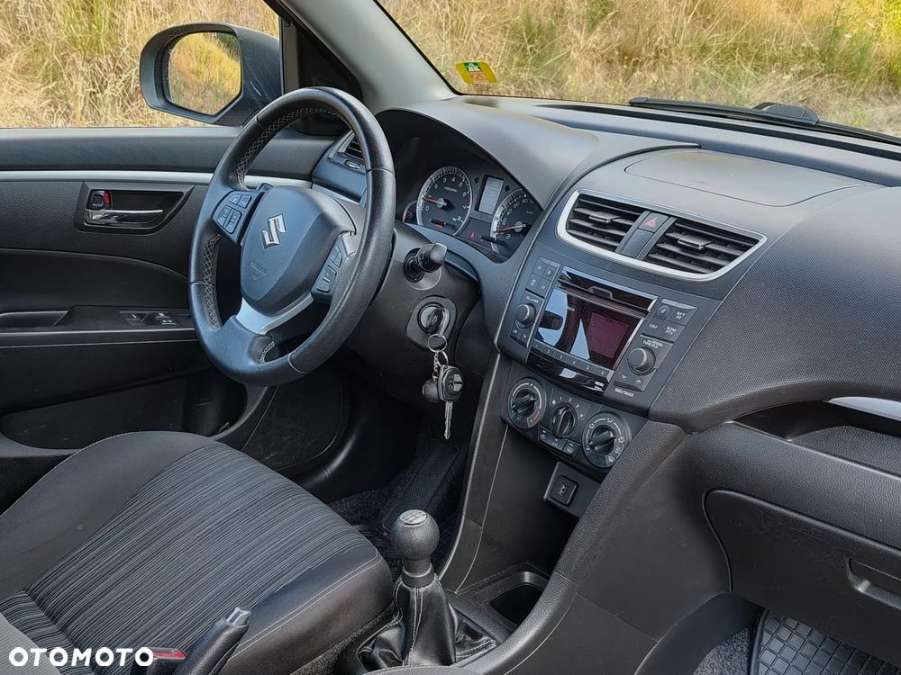 Suzuki Swift 1.2 BlackWhite - 7