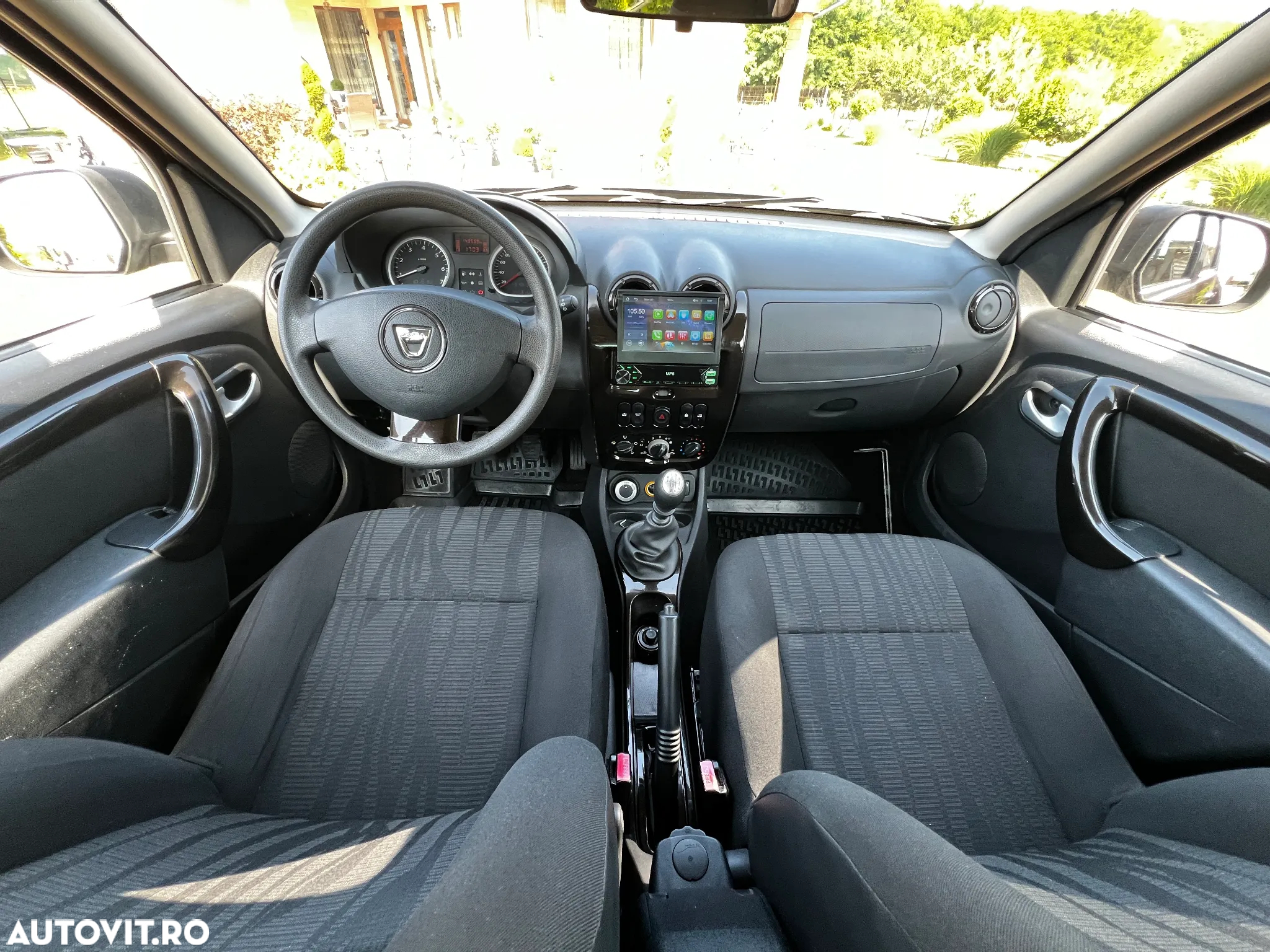 Dacia Duster 1.6 4x4 - 23