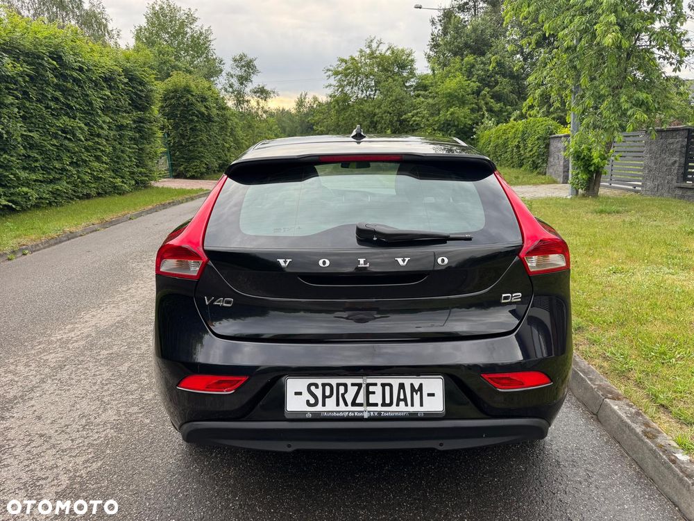 Volvo V40 D2 Summum - 24
