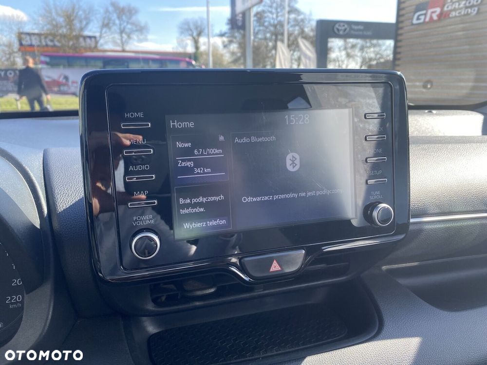 Toyota Yaris 1.0 Comfort - 11