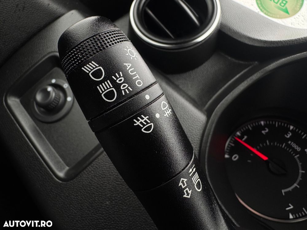 Dacia Duster 1.6 SCe Comfort - 22