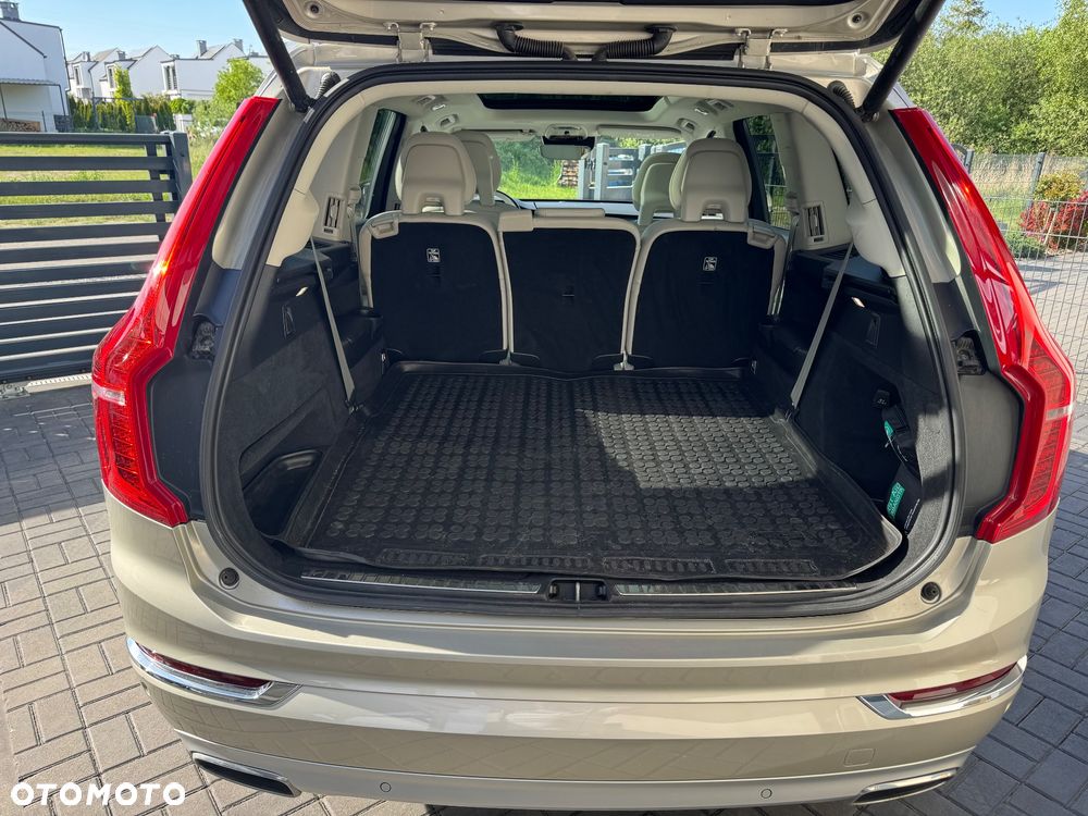 Volvo XC 90 D5 AWD Inscription 7os - 13