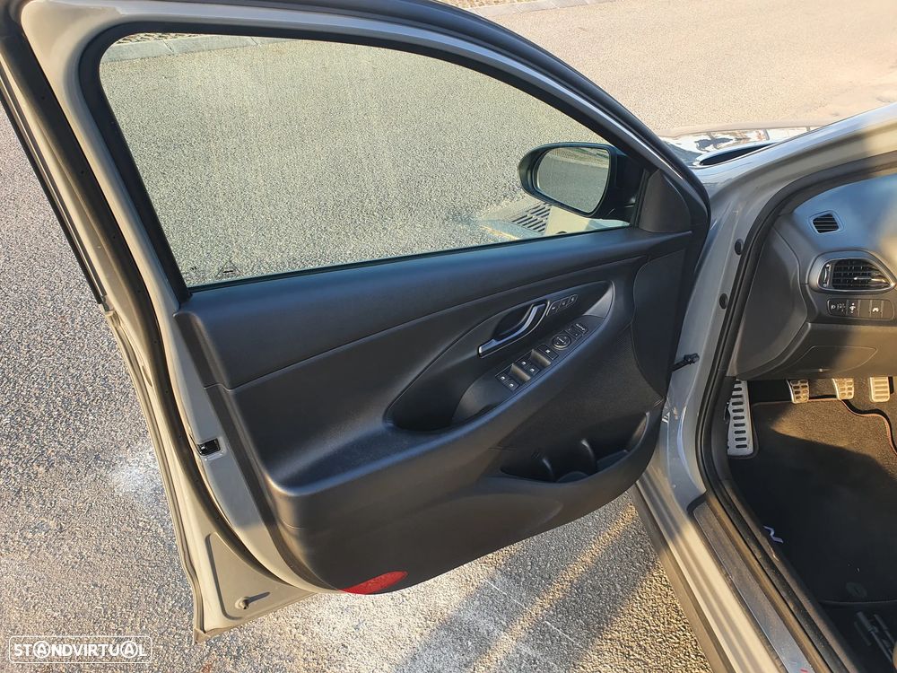 Hyundai i30 N 2.0 T-GDi Pack Performance - 6