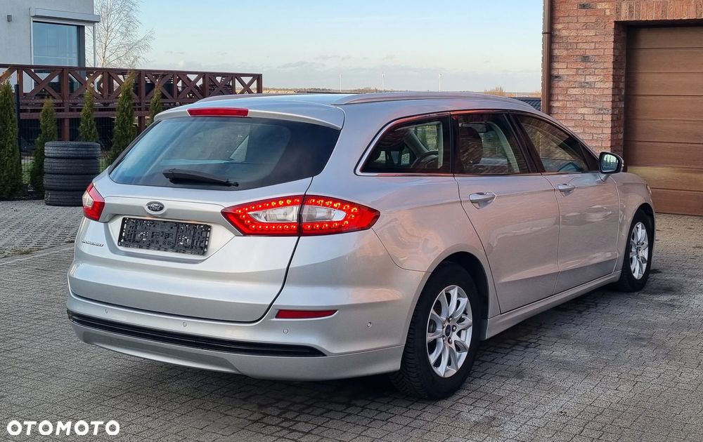 Ford Mondeo 2.0 TDCi STart-Stopp Titanium - 5