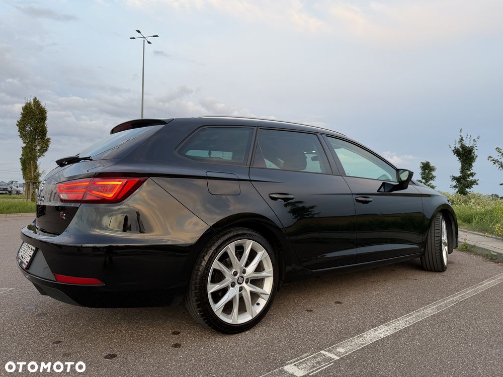 Seat Leon 1.5 EcoTSI Evo FR S&S DSG - 3