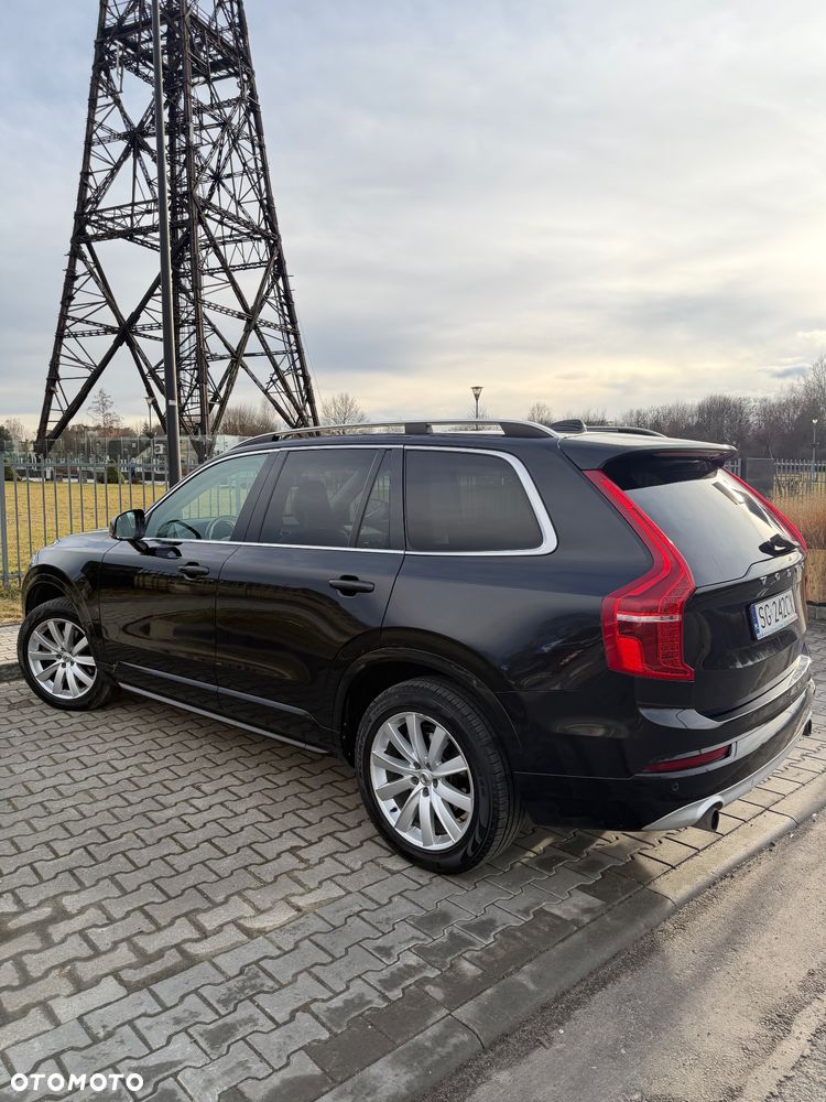 Volvo XC 90 D5 AWD Momentum - 6